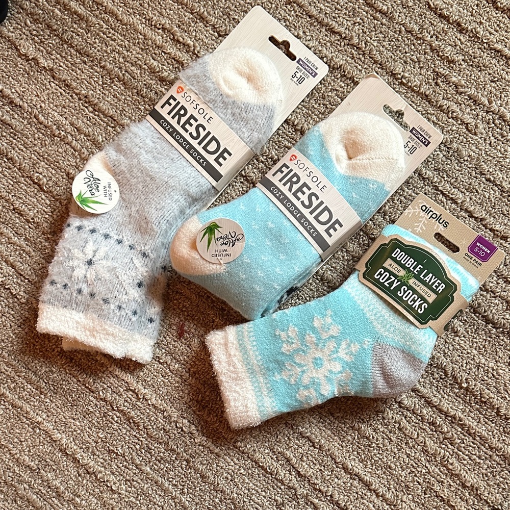 Aloe Infused Double Layer Fireside Cozy Lodge Socks - Blue & Gray - Pack of 3